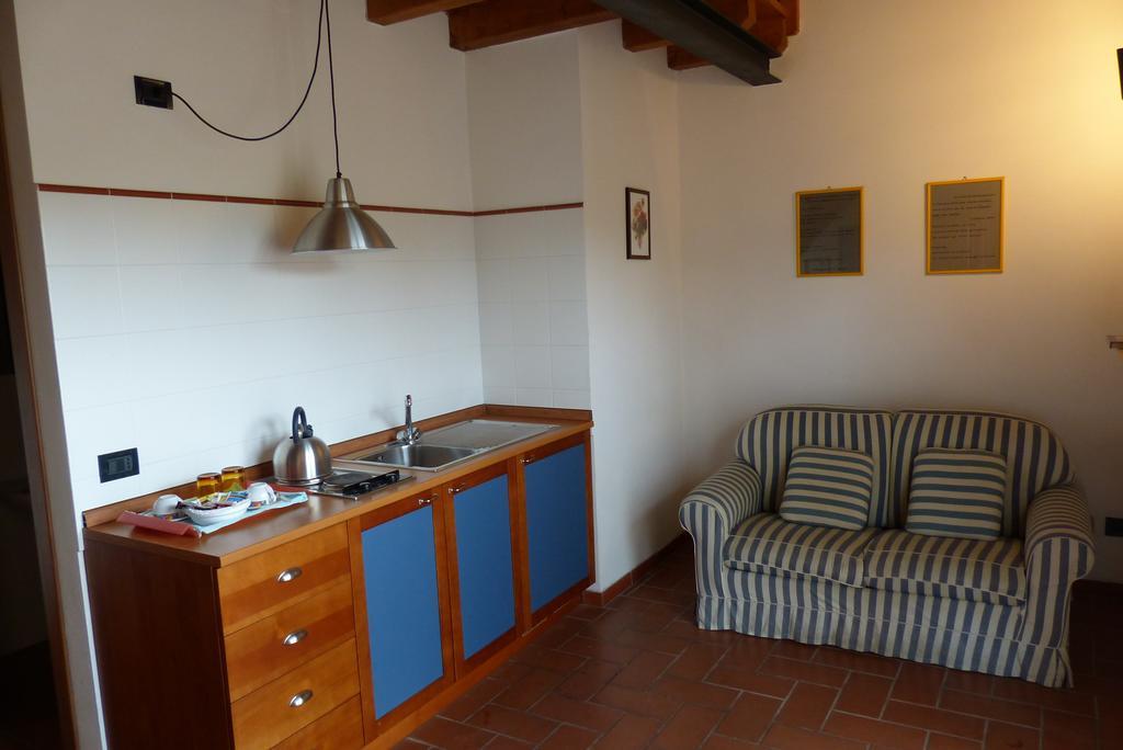 Arriga Alta Villa Lonato Ruang foto